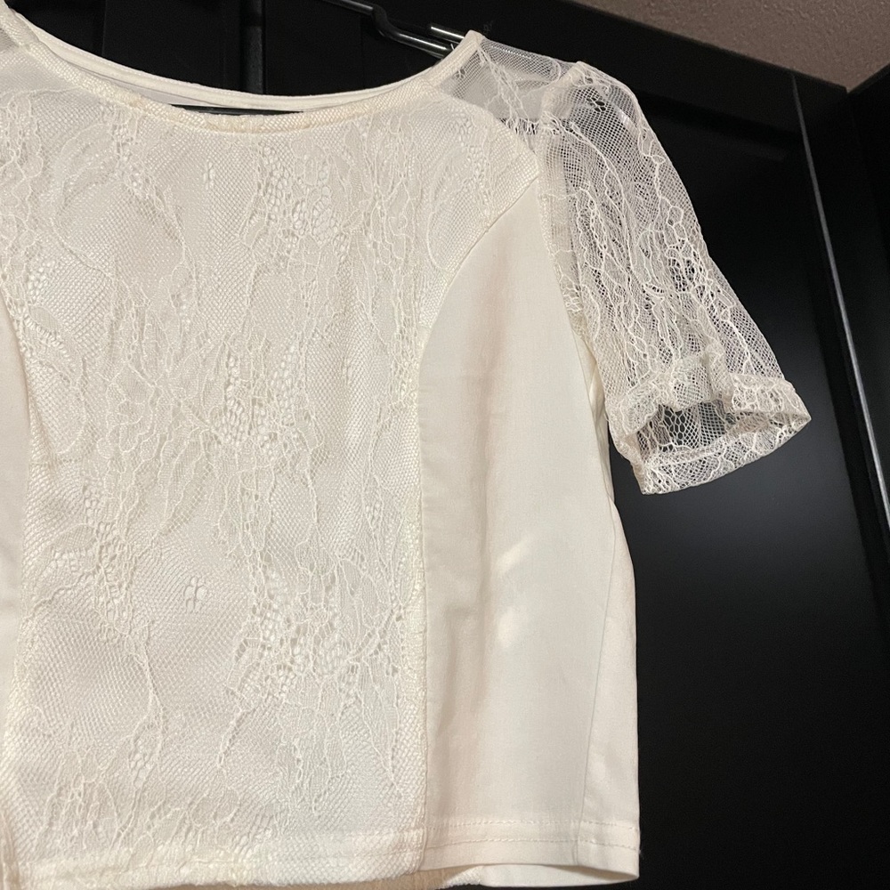 H&M Cropped Top - Picture 2 of 3